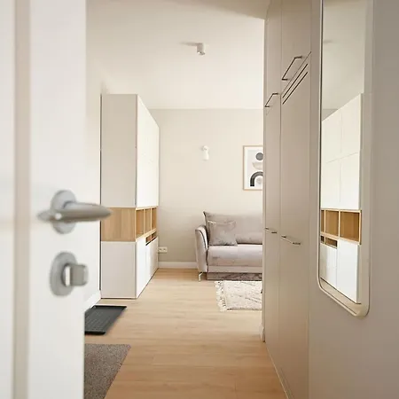 Beige 3city With Parking In By Renters Appartement Gdańsk