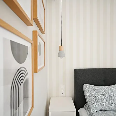 Beige 3city With Parking In By Renters * Gdansk