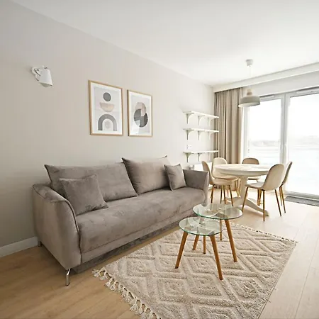 Beige 3city With Parking In By Renters Gdańsk